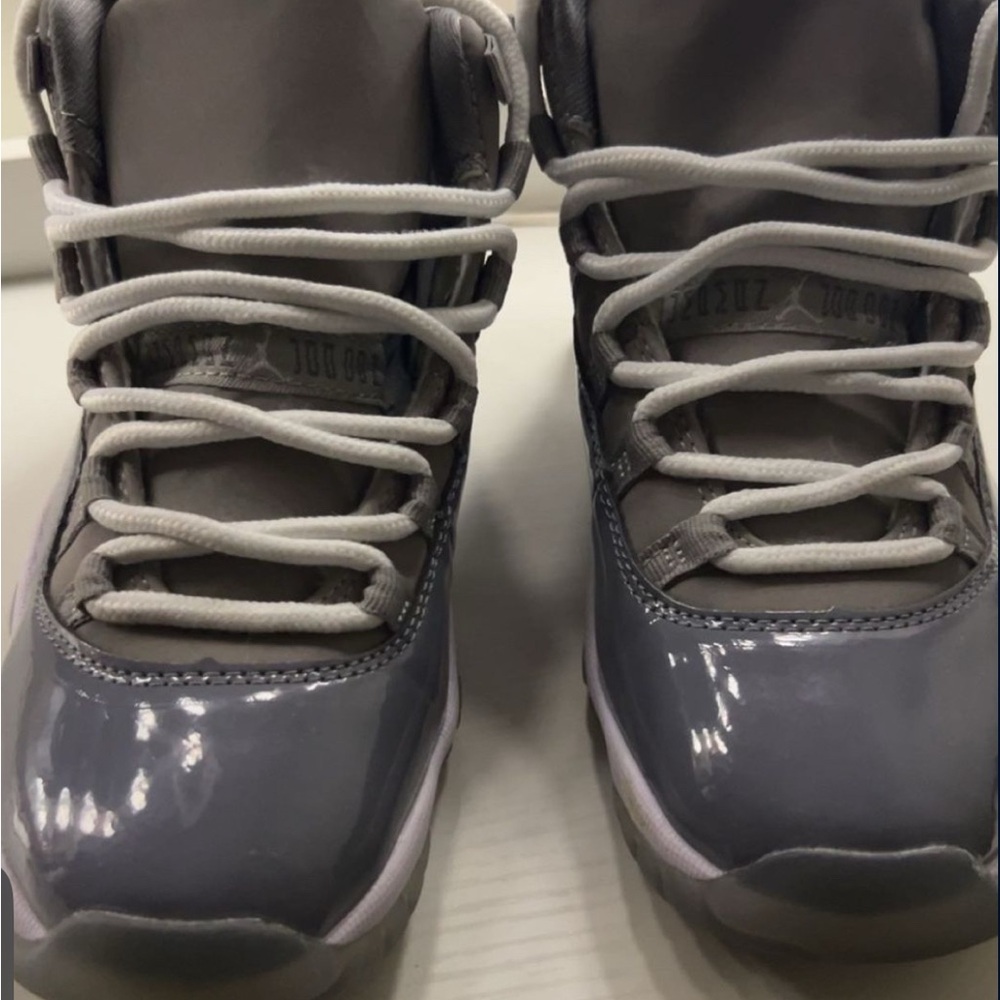 Jordan 11 Retro Cool Greys